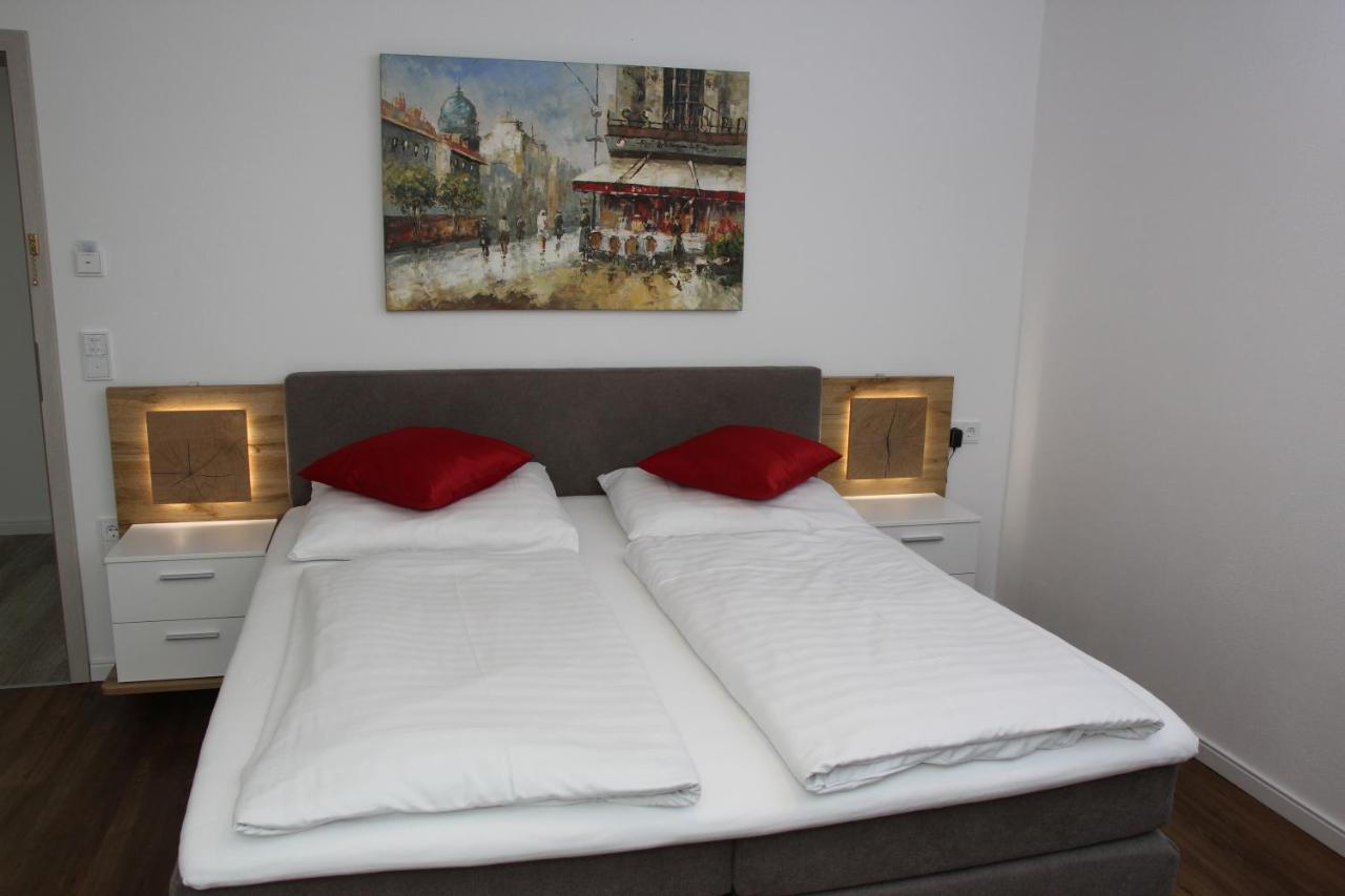 Hotel Am Donaubogen Sarching エクステリア 写真